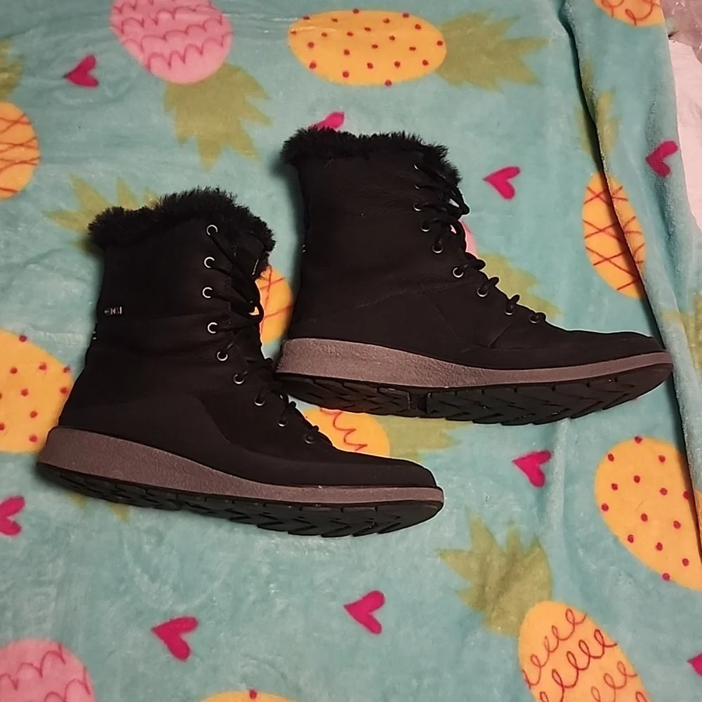 Merrell Boots size 9 Black - Picture 3 of 8